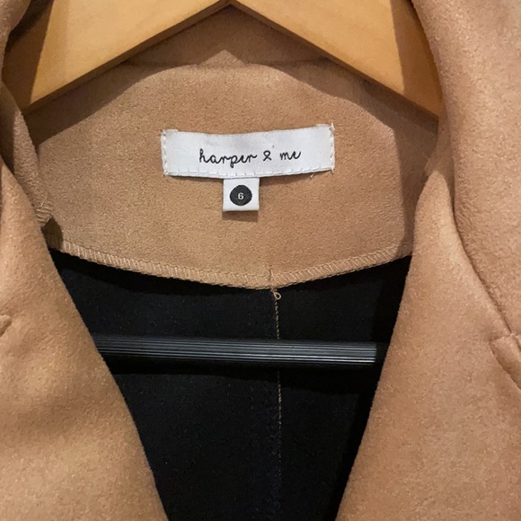 Blush cropped Jacket, suede look and feel. Size 6 - Picture 2 of 8